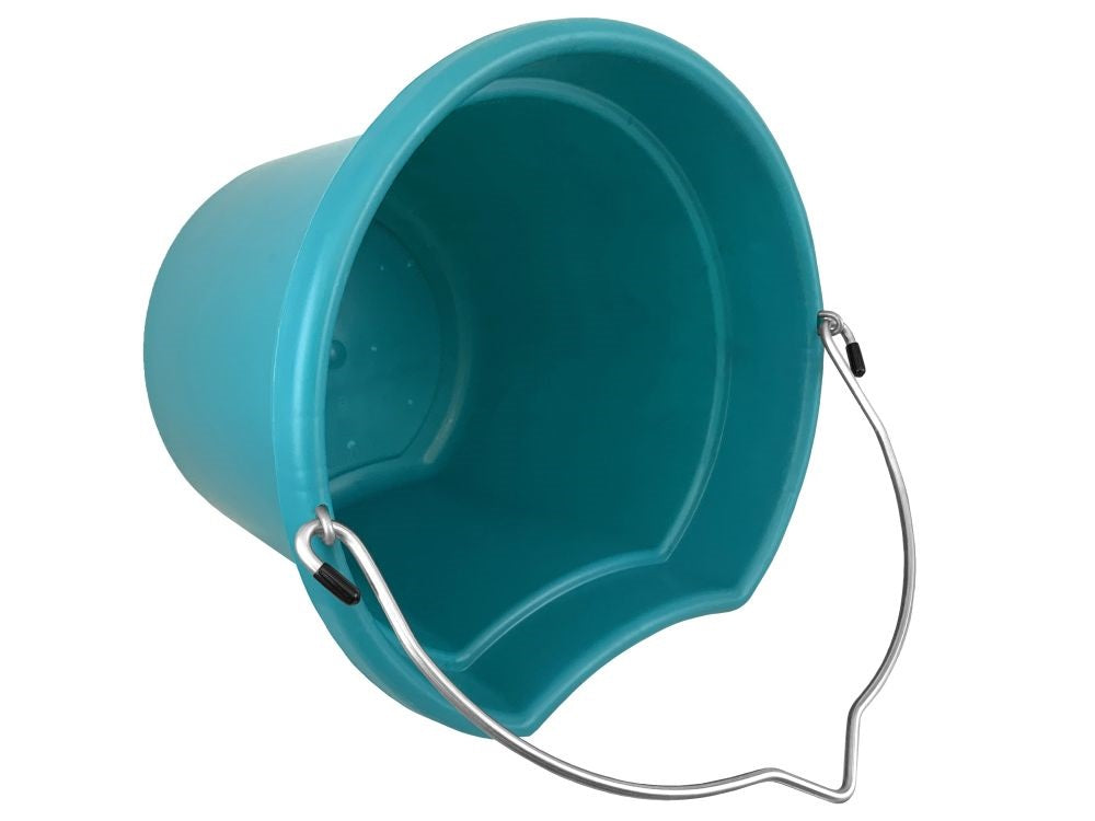K&D Equestrian 8 Qt. Flat Back Bucket