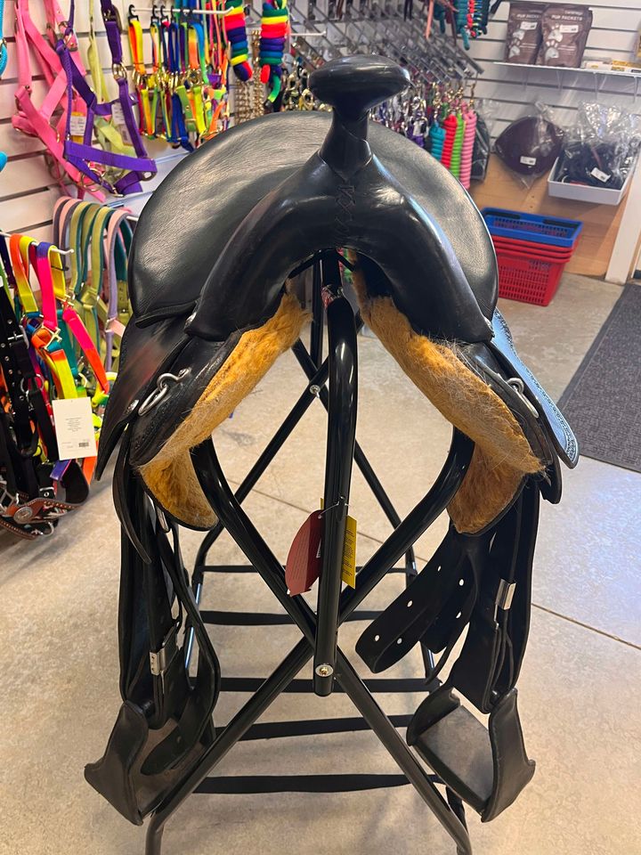 Used 17" Henry Miller Trail Saddle