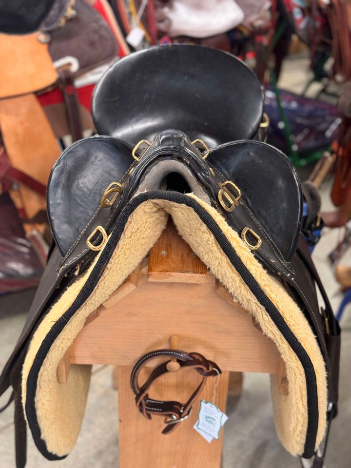 15" Aussie Saddle With Pad, Girth, & Stirrups