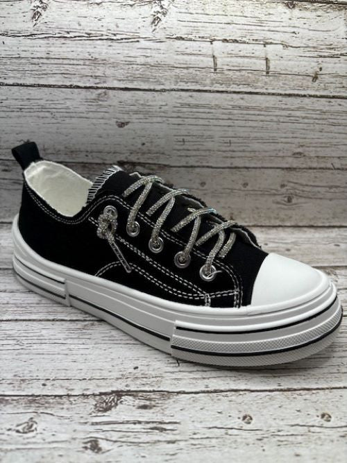 Women's Very G Aman Double Sneaker