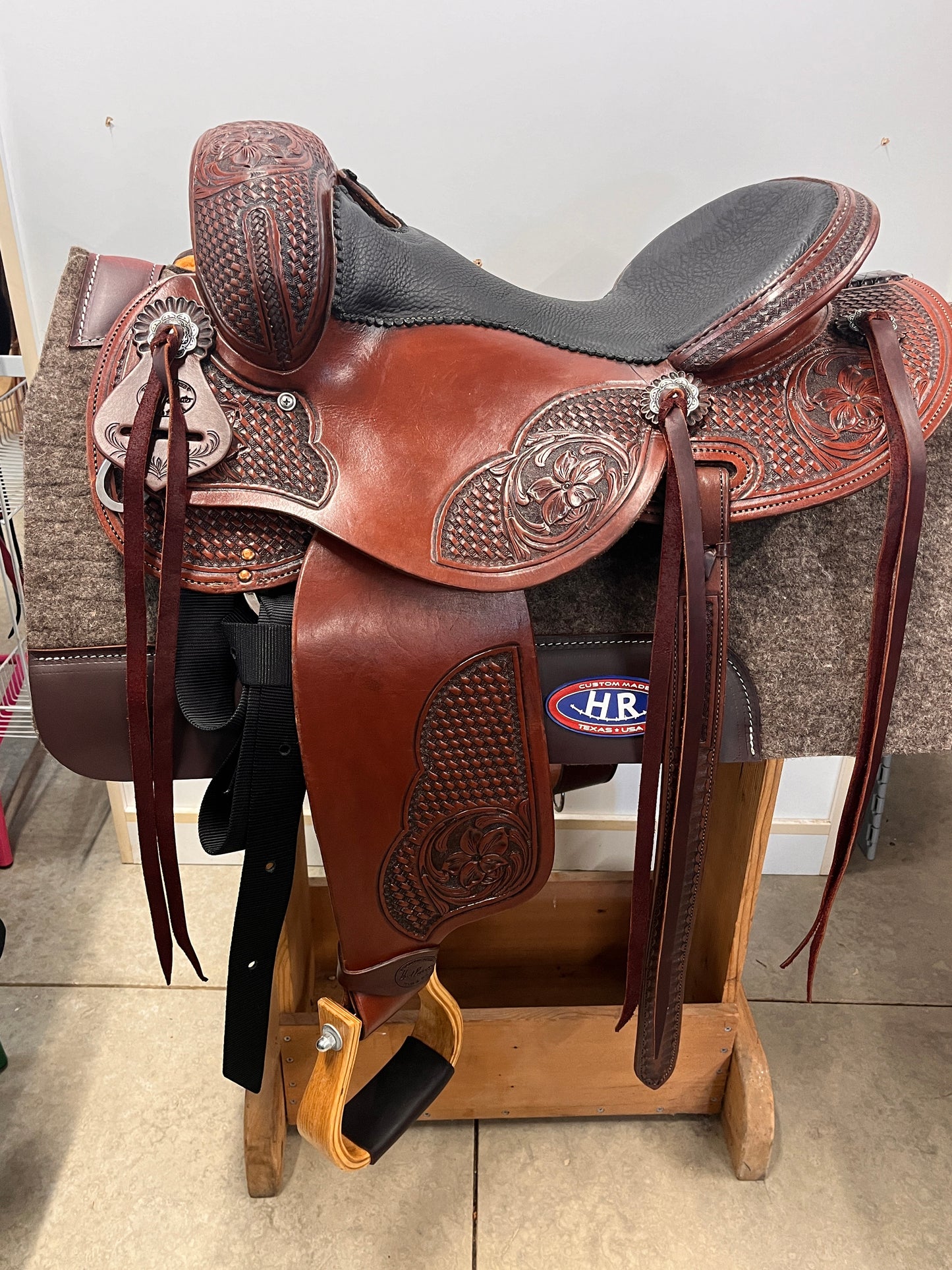 HR Western Dressage / Endurance Saddle