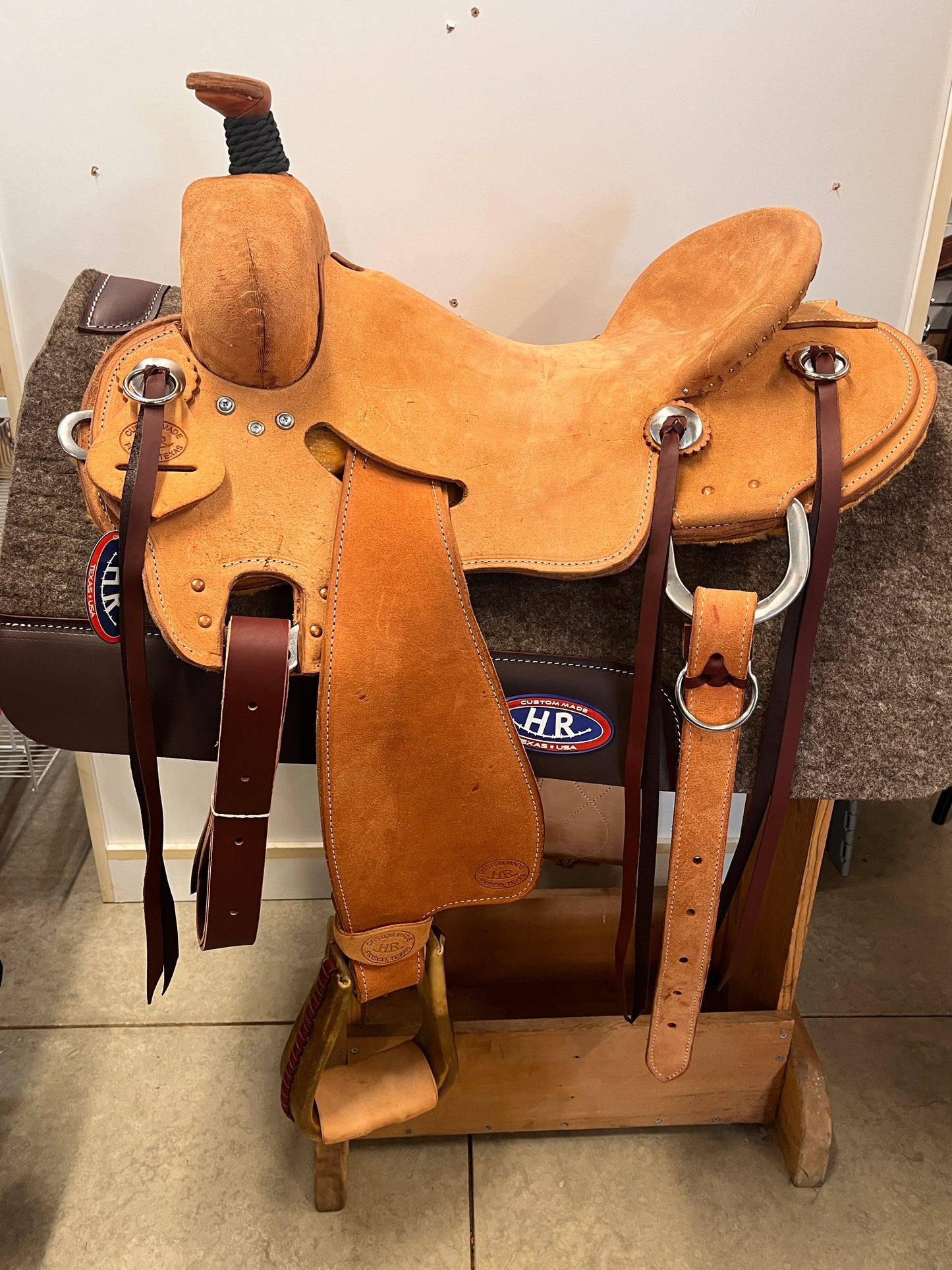 16" HR Saddlery Strip Down Rough Out Association Saddle