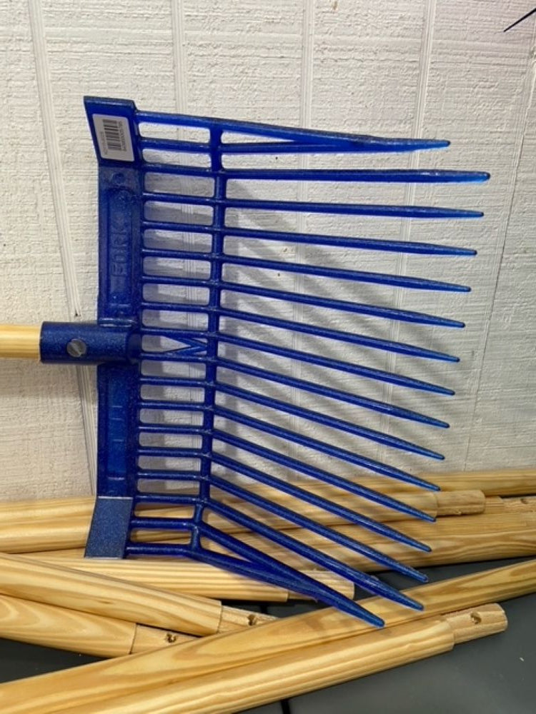 K&D Full Size Stall Fork Pitchfork