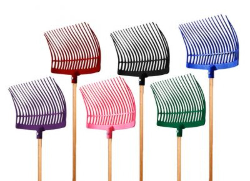 Showman 18 Tine Plastic Stall Fork w/ Rounded basket