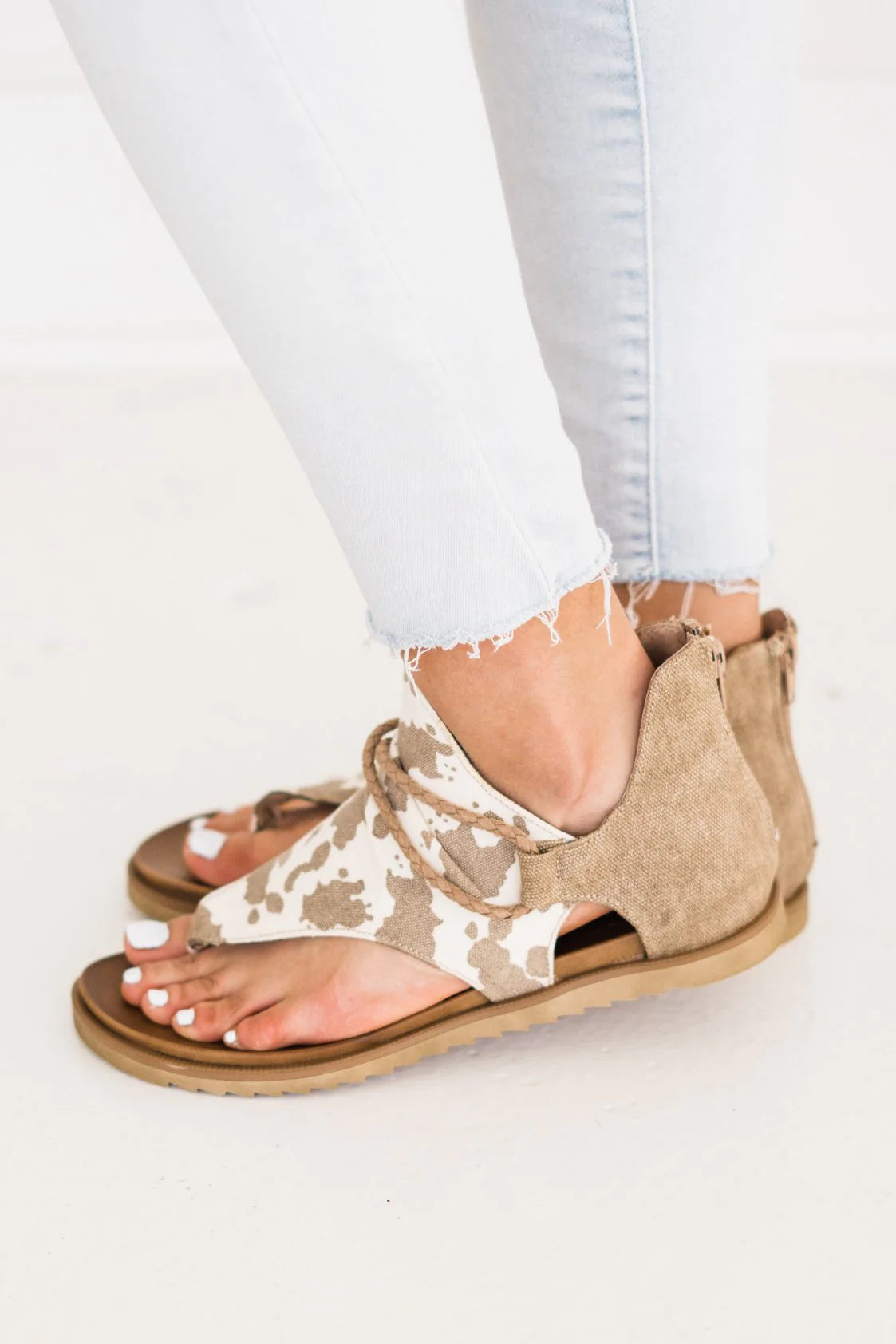 Women's Very G Angelika 2 Cow Canvas Sandal