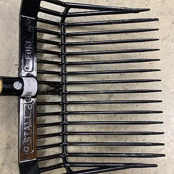 K&D Full Size Stall Fork Pitchfork