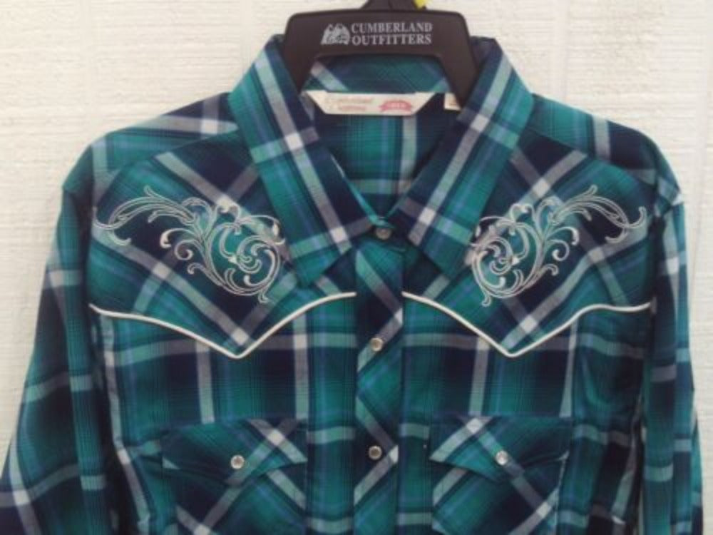 Cumberland Outfitters Women's Turquoise Plaid Shirt