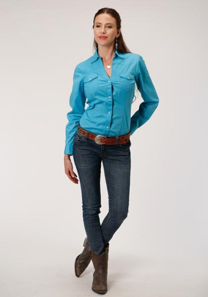 Women's Roper Turquoise Poplin Western V Neck Snap Shirt