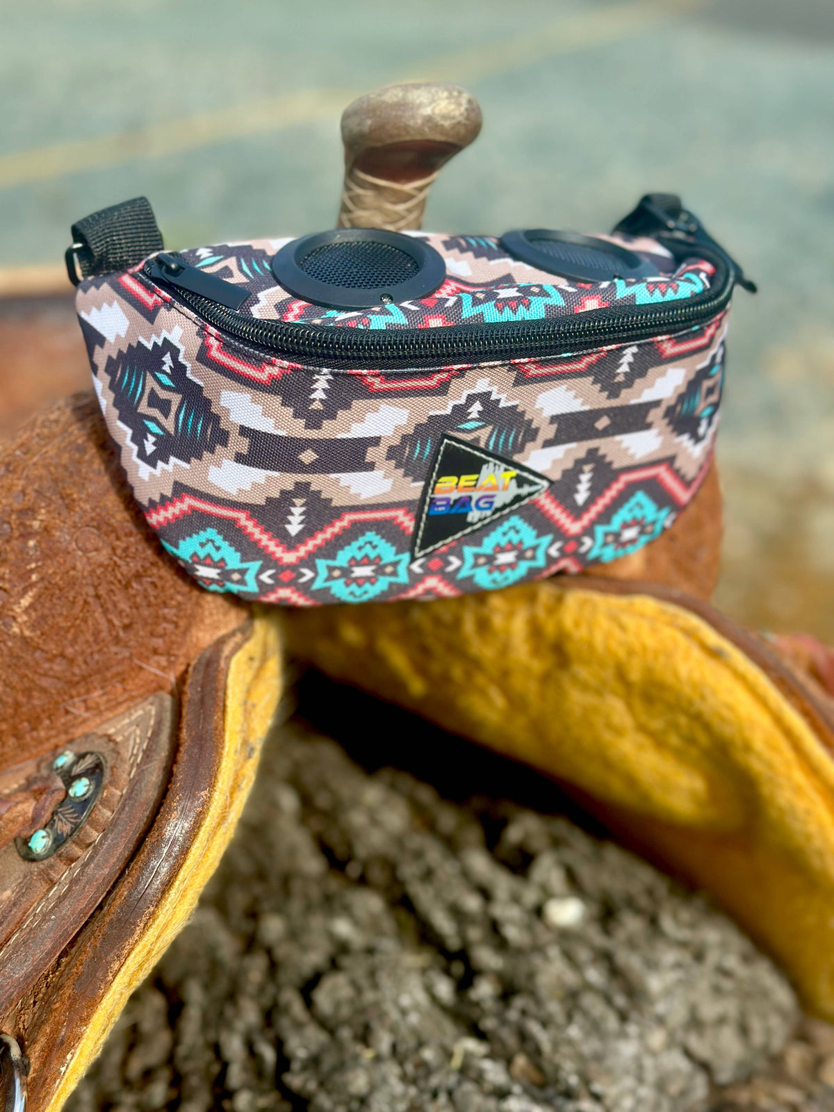 Beat Bag Saddle Pouch Wireless Speaker 4 prints