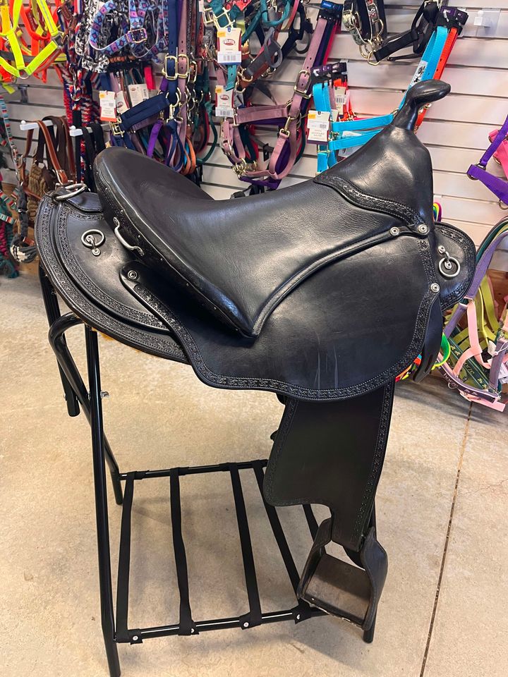 Used 17" Henry Miller Trail Saddle