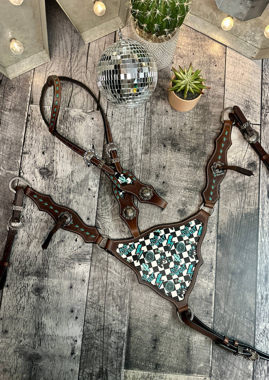 Schulz Equine Turquoise Glass Headstall and Breast Collar Set