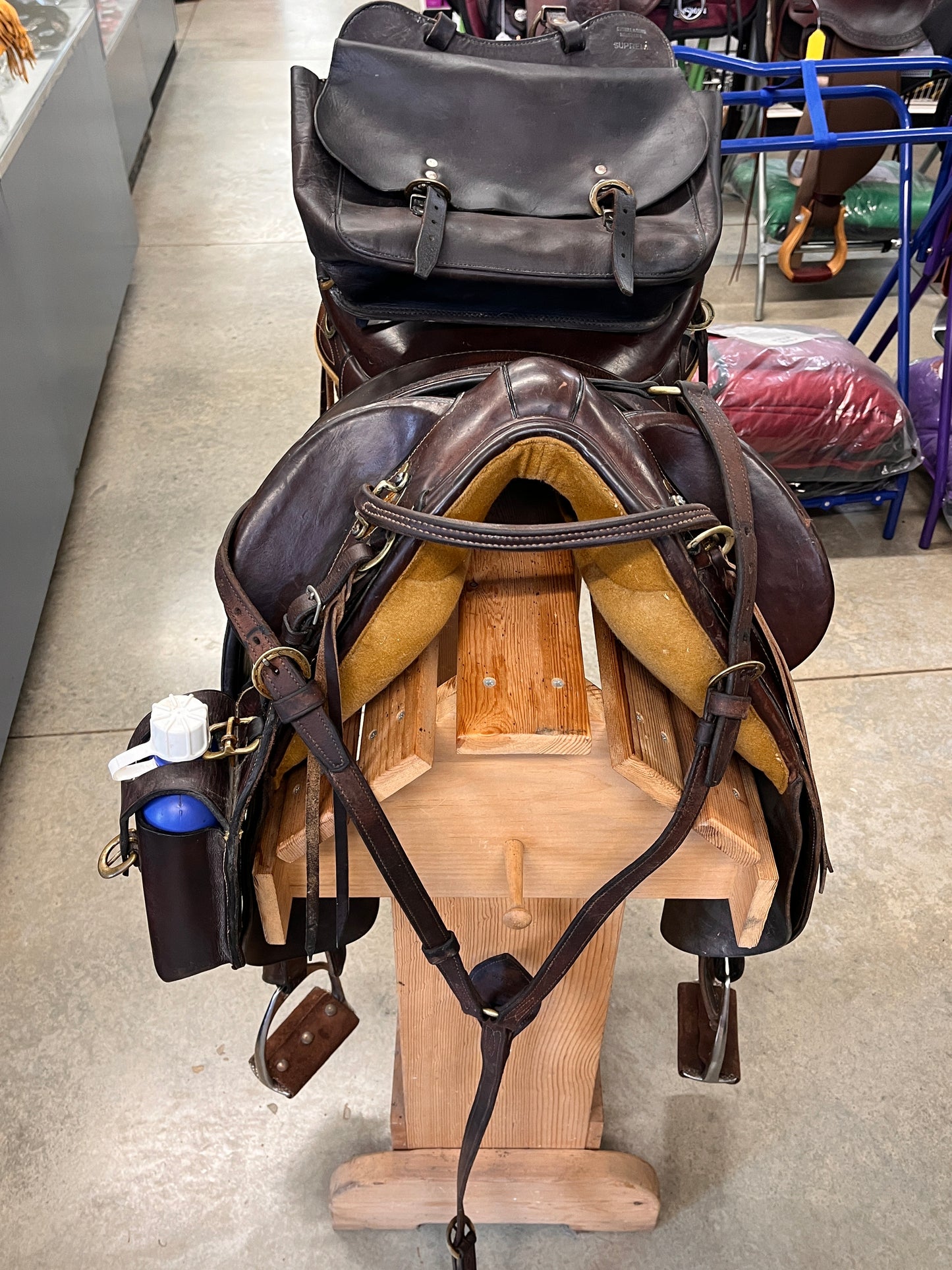Used 16" Syd Hill Supreme Aussie Saddle w/ Accessories