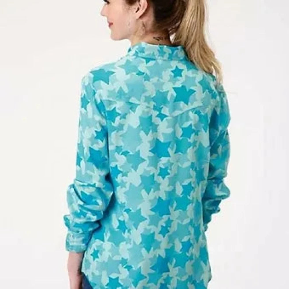 Roper Women's Blue Star Print Western Shirt